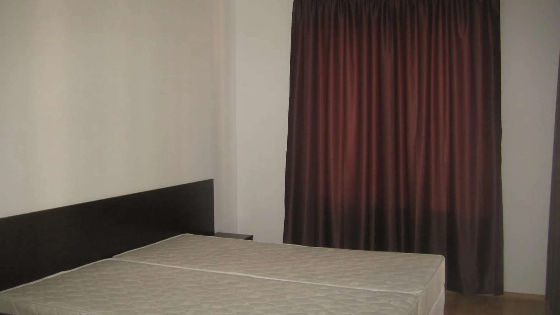 Admiral Plaza Apartments Slantchev Briag