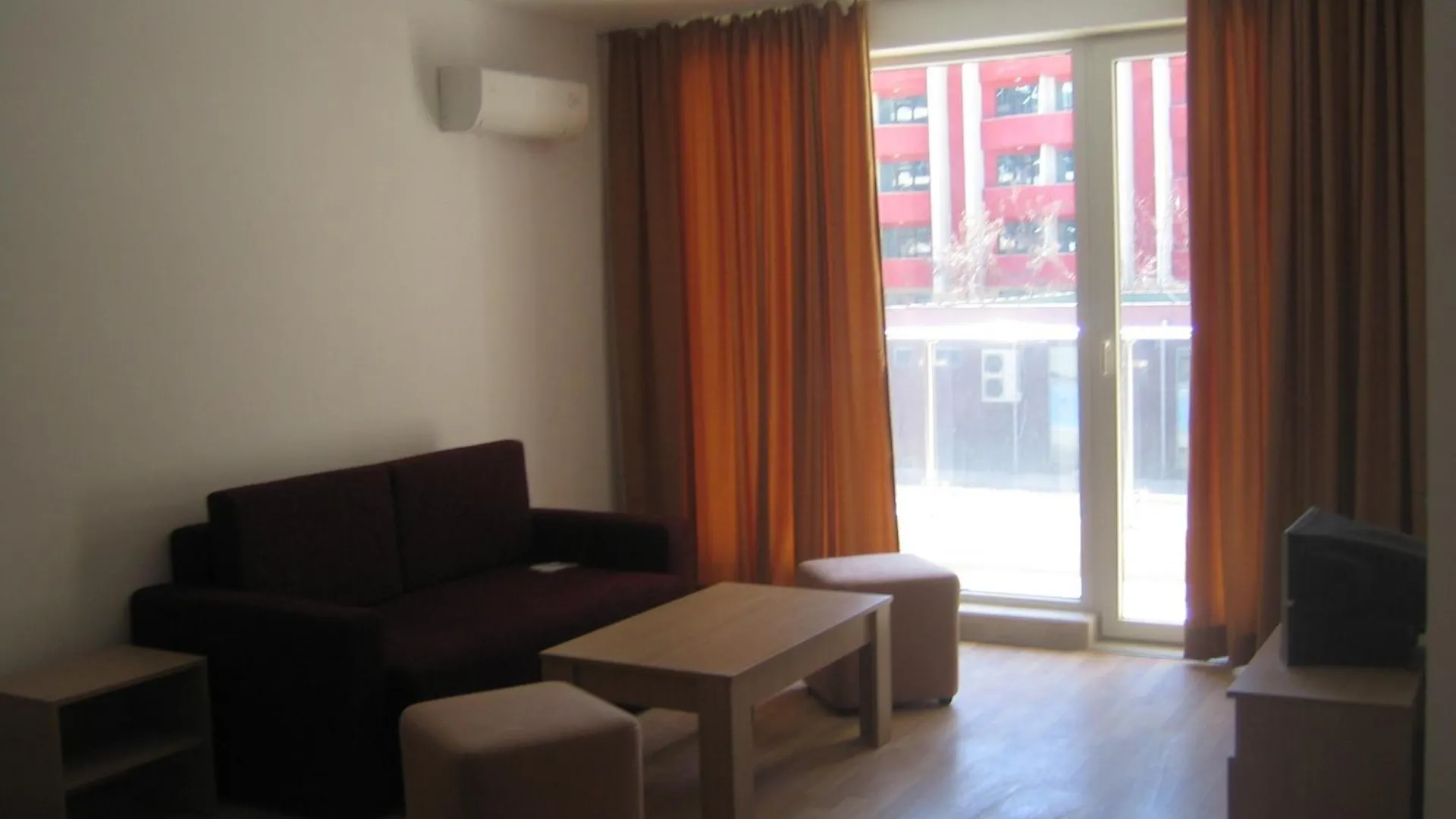 Admiral Plaza Apartments Slantchev Briag