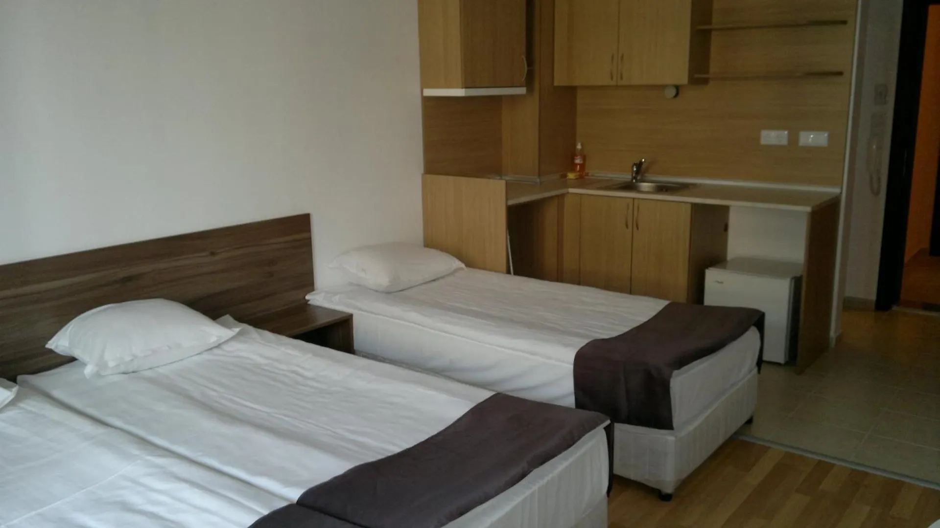 Admiral Plaza Apartments Slantchev Briag