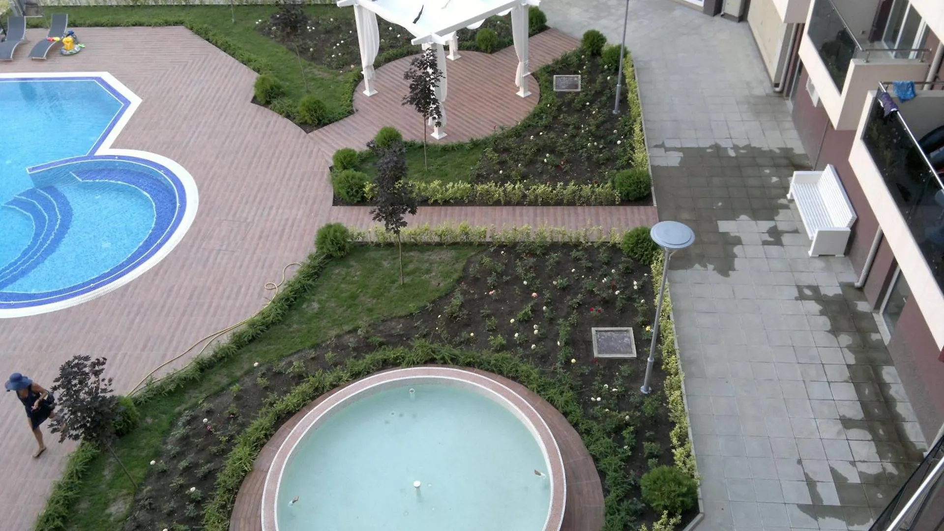 Admiral Plaza Apartments Slantchev Briag