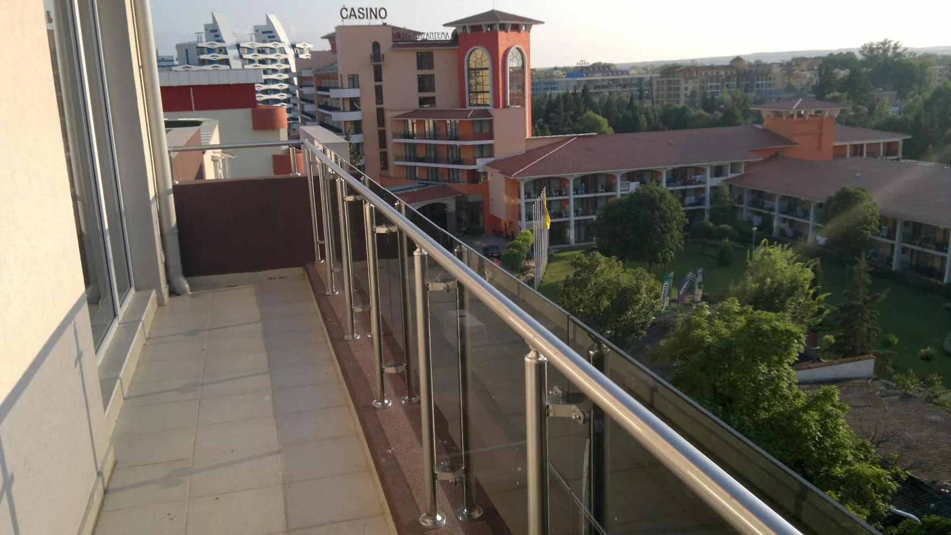Admiral Plaza Apartments Slantchev Briag