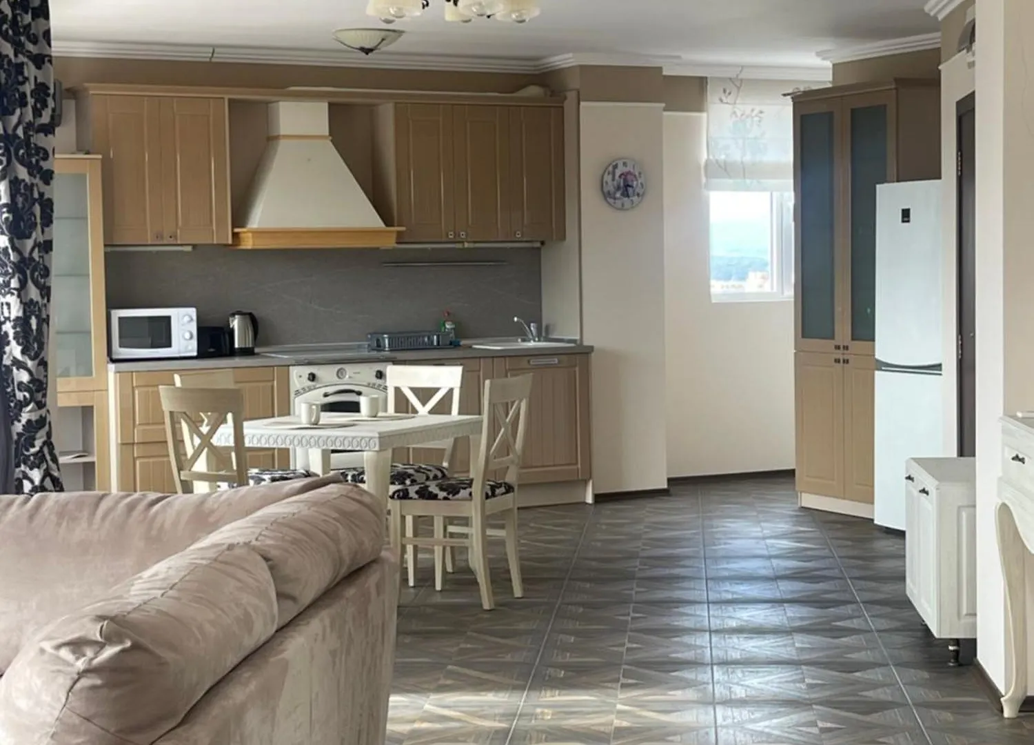 Admiral Plaza Apartments Slantchev Briag 0*,