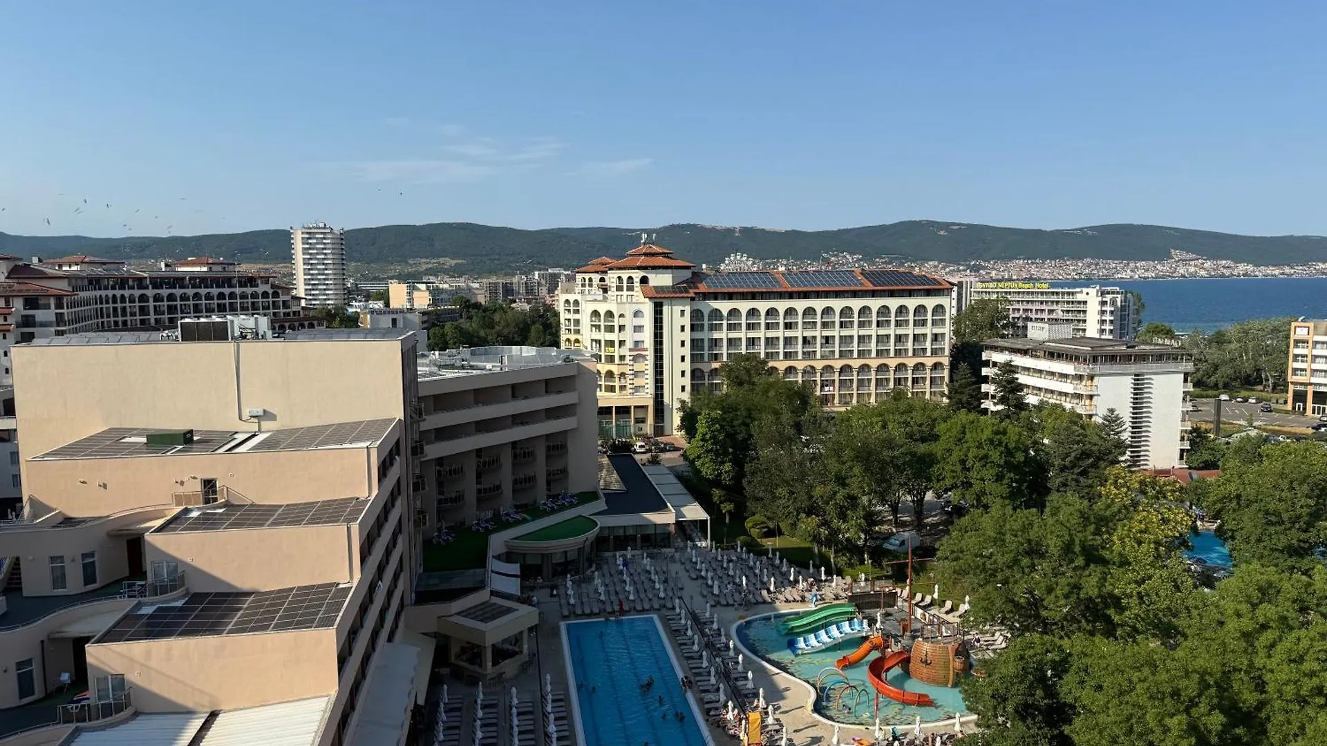 Admiral Plaza Apartments Slantchev Briag