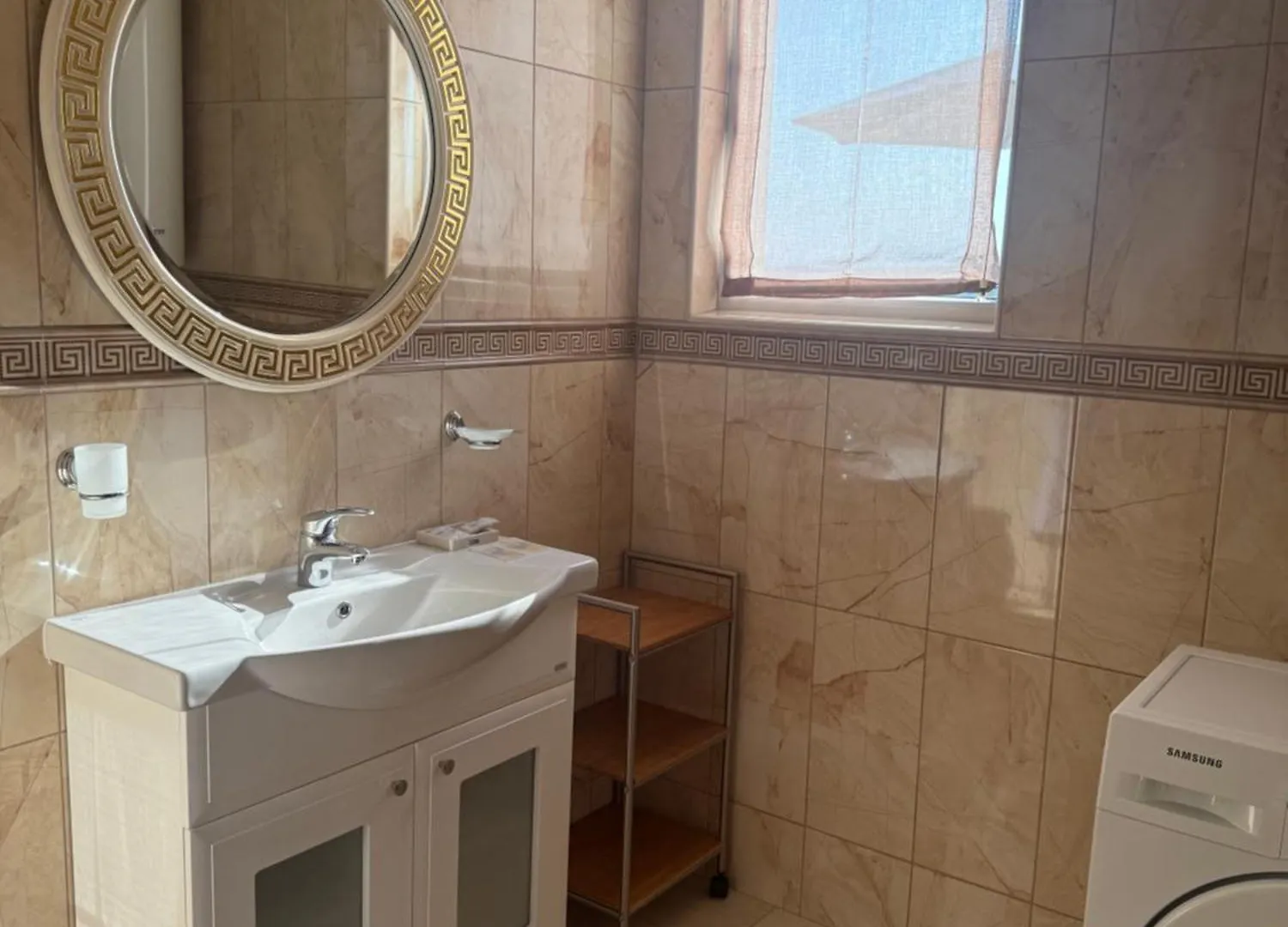 Admiral Plaza Apartments Slantchev Briag
